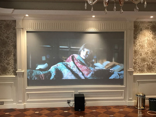 ���̰���